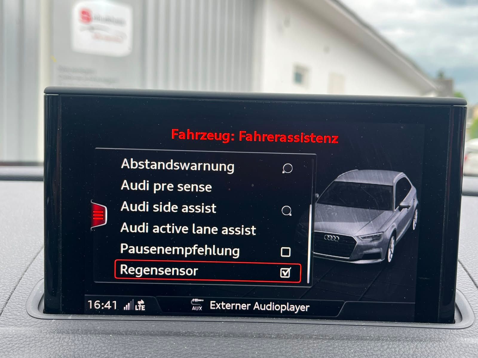 Fahrzeugabbildung Audi A3 Sportback Sport*V-COCKPIT*KEYLESS*ACC*SPUR*
