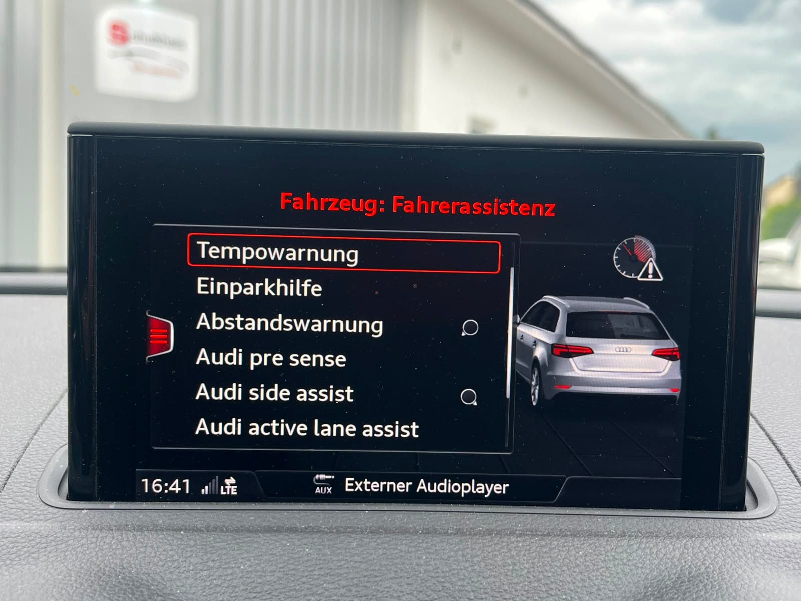 Fahrzeugabbildung Audi A3 Sportback Sport*V-COCKPIT*KEYLESS*ACC*SPUR*