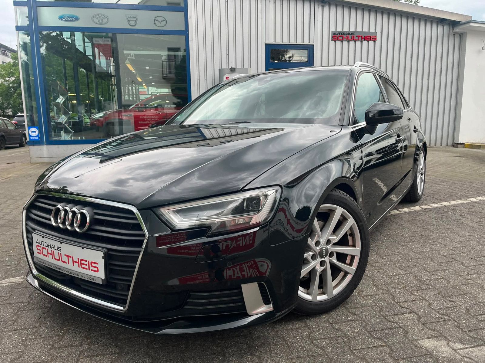 Fahrzeugabbildung Audi A3 Sportback Sport*V-COCKPIT*KEYLESS*ACC*SPUR*