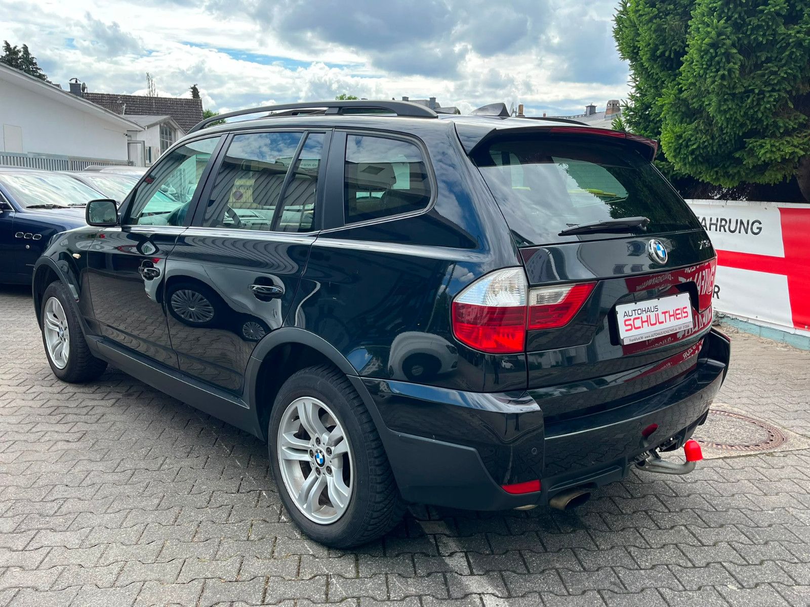 Fahrzeugabbildung BMW X3 2.0*LEDER*PANO*AHK*PDC*SHZ*XENON*