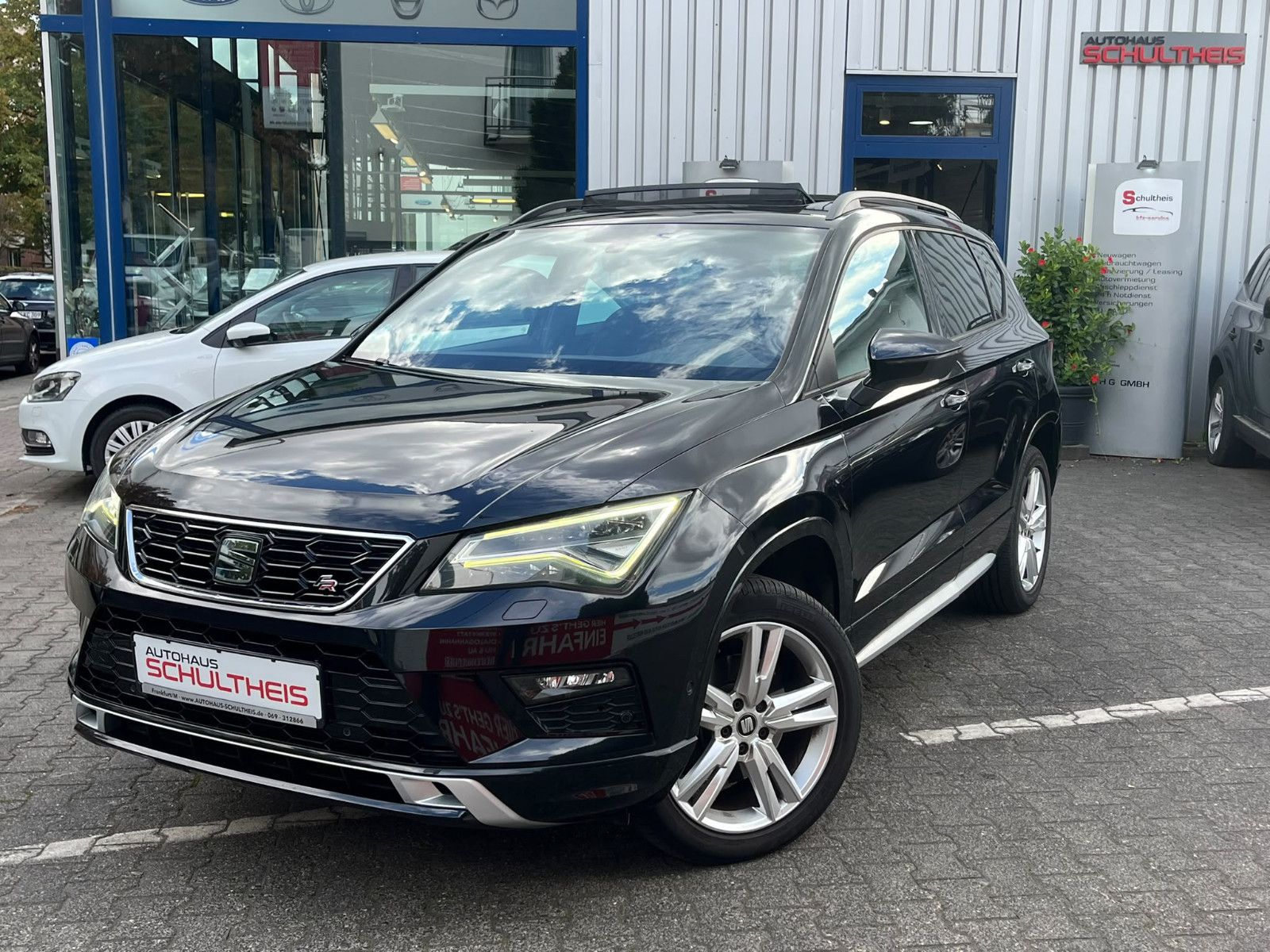 SEAT Ateca FR 4Drive DSG*LED*PANO*ALCANTARA*