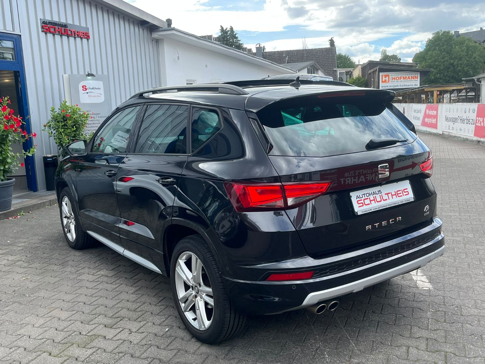 Fahrzeugabbildung SEAT Ateca FR 4Drive DSG*LED*PANO*ALCANTARA*