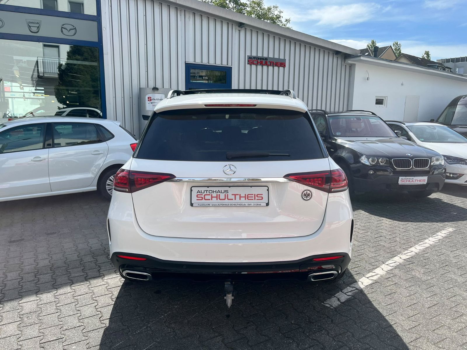Fahrzeugabbildung Mercedes-Benz GLE 350 de 4Matic AMG Line *PANO*AHK*360