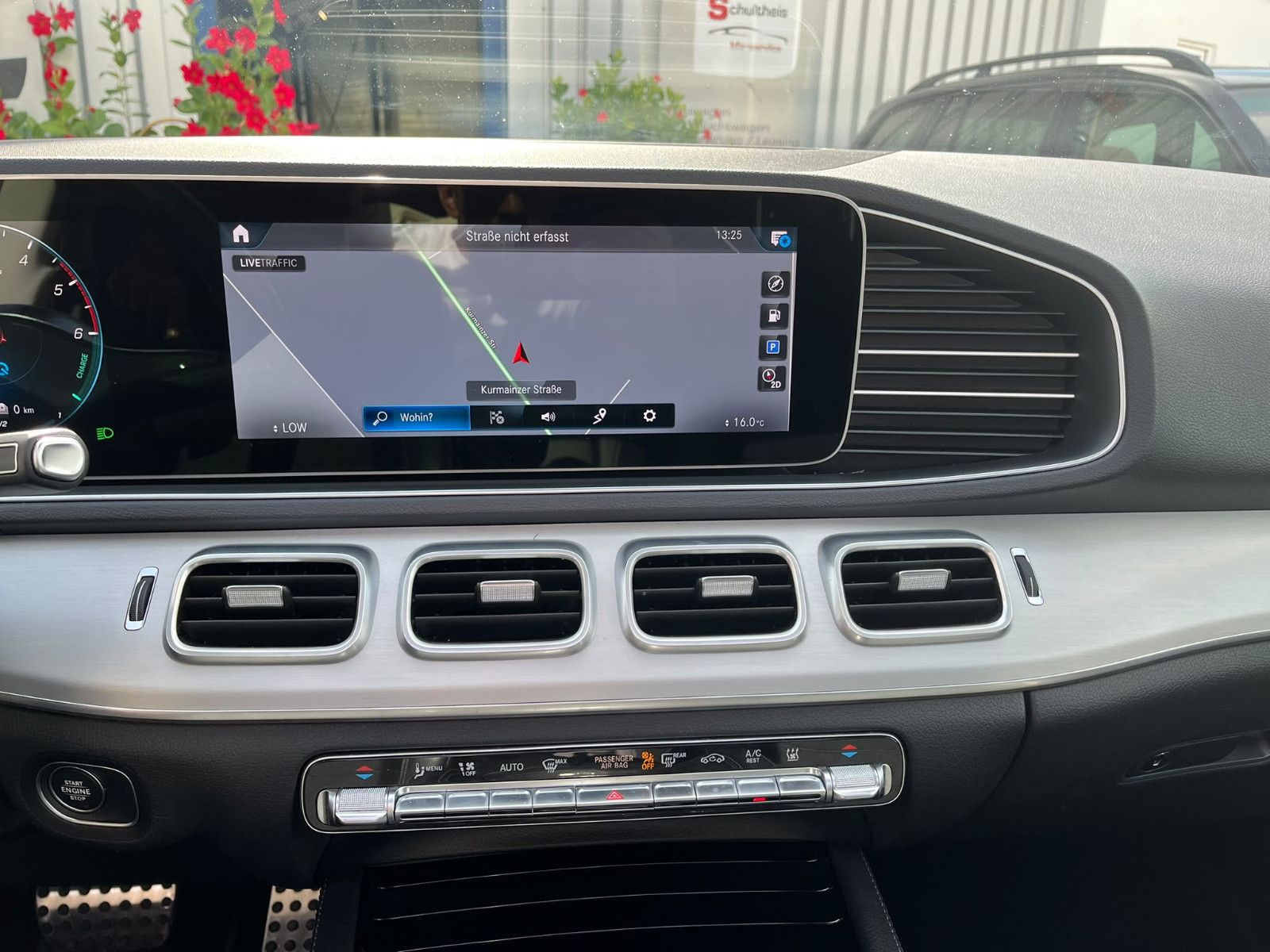 Fahrzeugabbildung Mercedes-Benz GLE 350 de 4Matic AMG Line *PANO*AHK*360