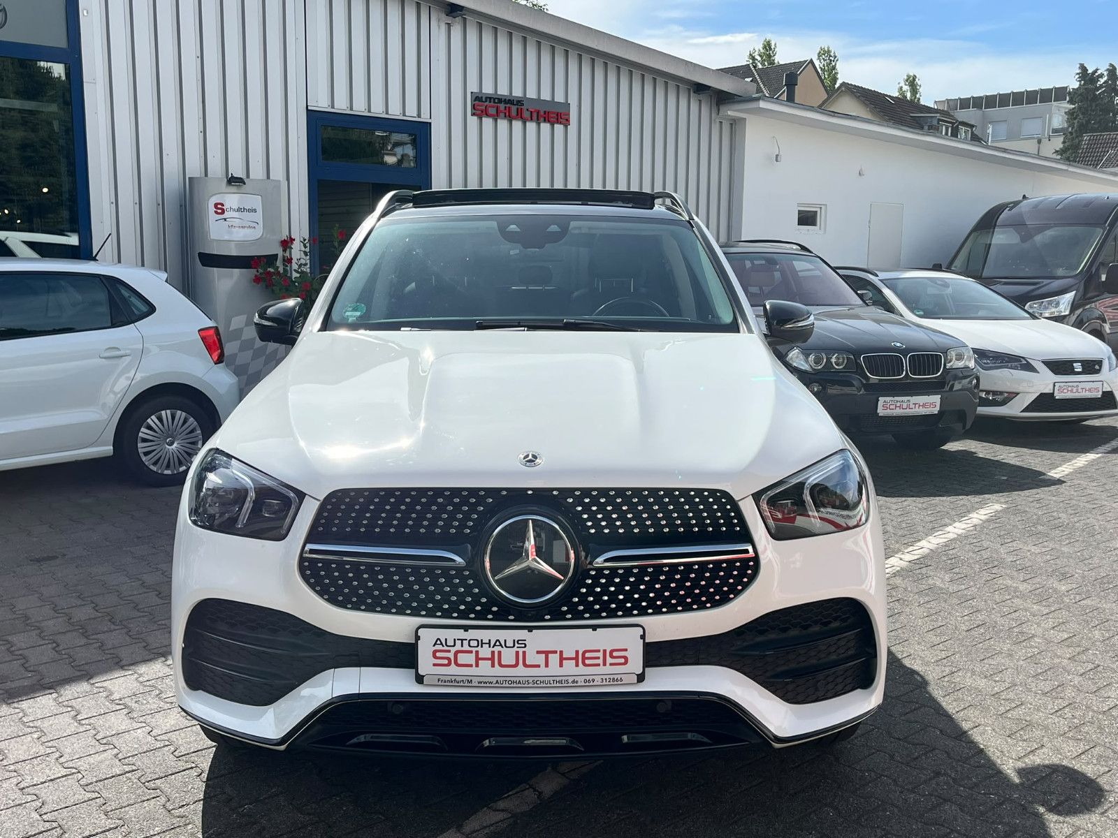 Fahrzeugabbildung Mercedes-Benz GLE 350 de 4Matic AMG Line *PANO*AHK*360