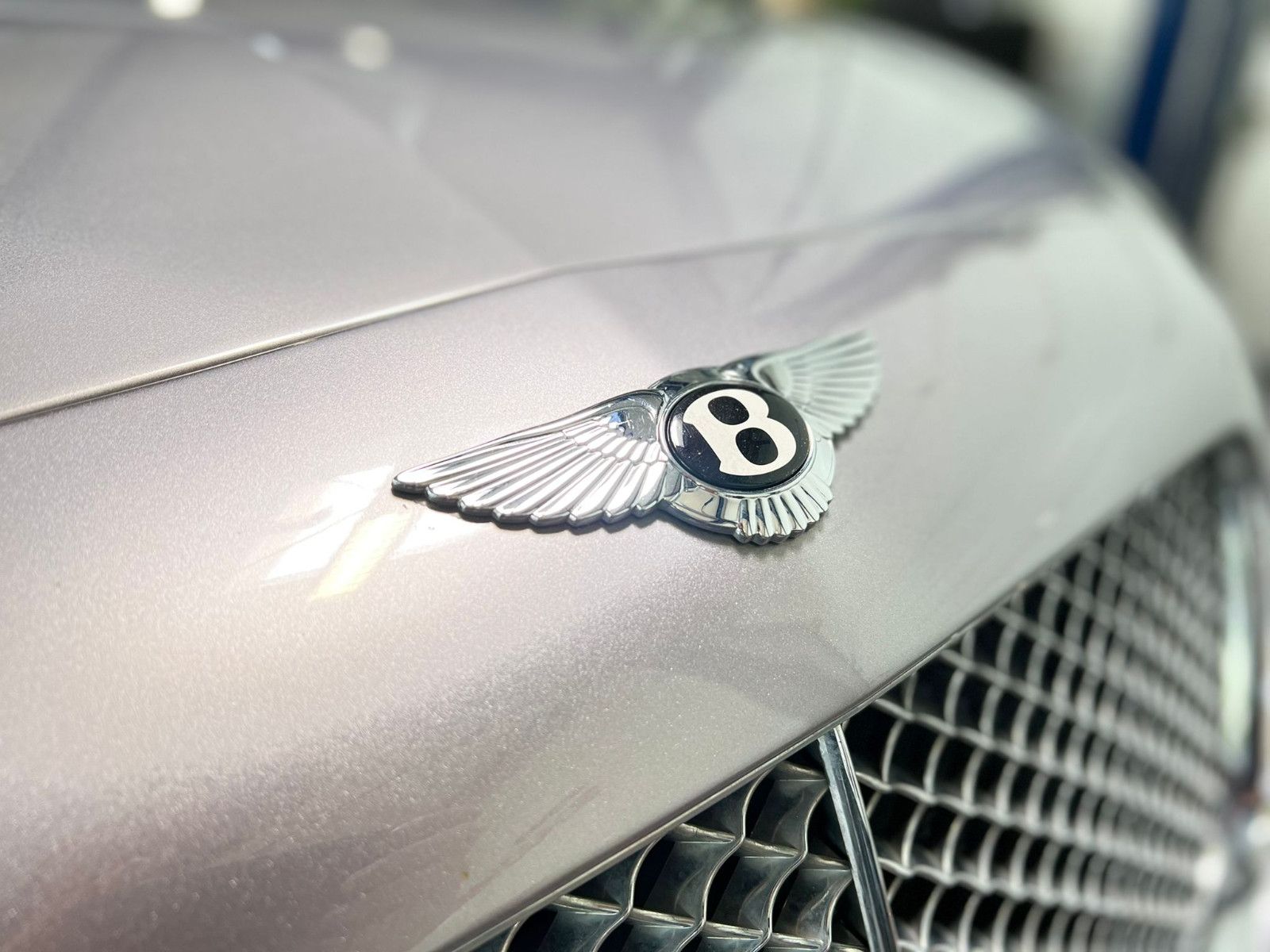 Fahrzeugabbildung Bentley Continental GT 6.0 W12|LEDER|MASSAGE|Keyless-Go|