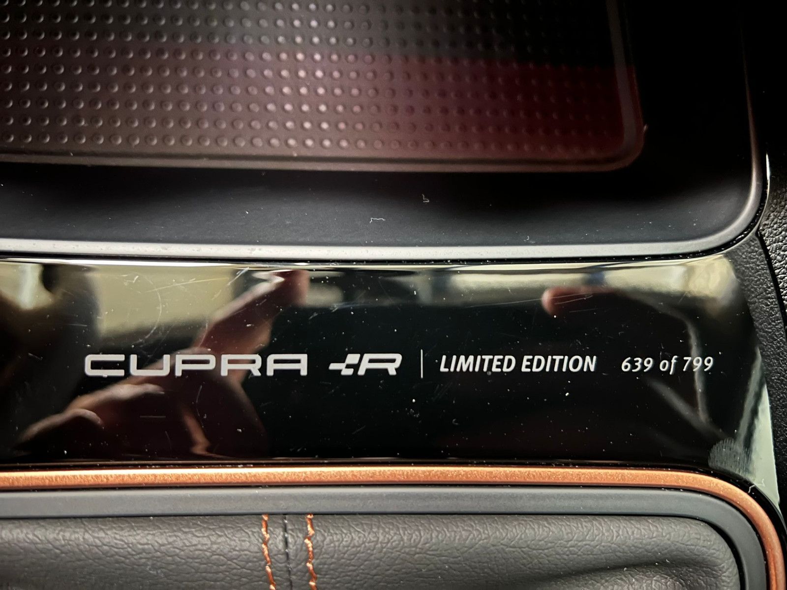 Fahrzeugabbildung CUPRA Seat Leon Cupra R|Schalensitze|Beats|Car-Play|